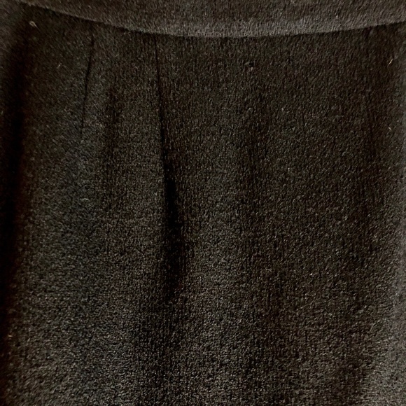 Vintage Saks Fifth Avenue Folio Black Wool Skirt, Size 12 - Picture 7 of 9